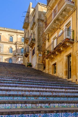 caltagirone, the seventeenth century staircase of santa maria del monte decorated with polychrome ceramic tiles sicily, italy