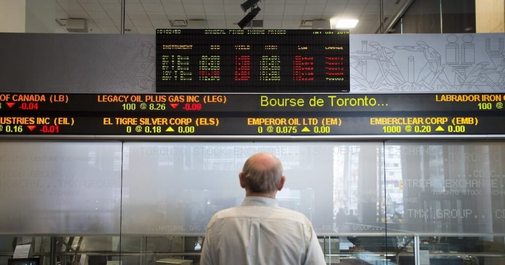 Tech stocks send S&P/TSX composite higher