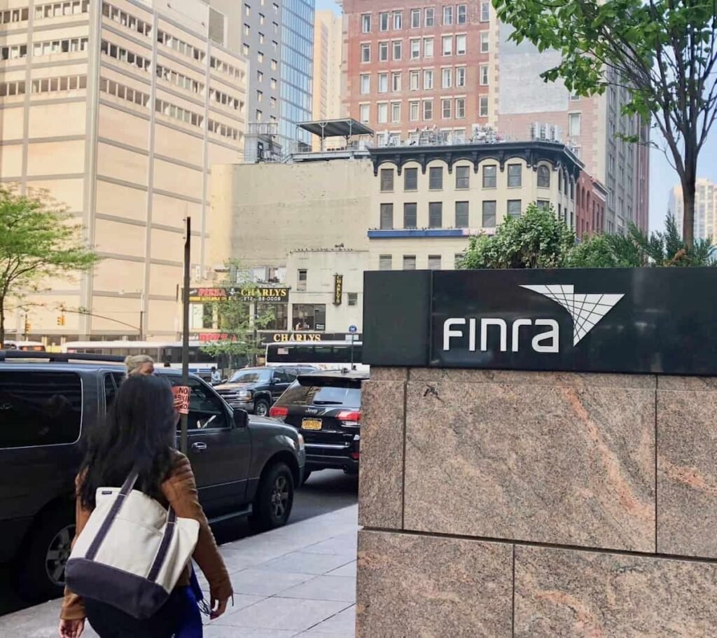 FINRA Targets Former Synapse Execs In Misconduct Probe Following Fintech’s Collapse