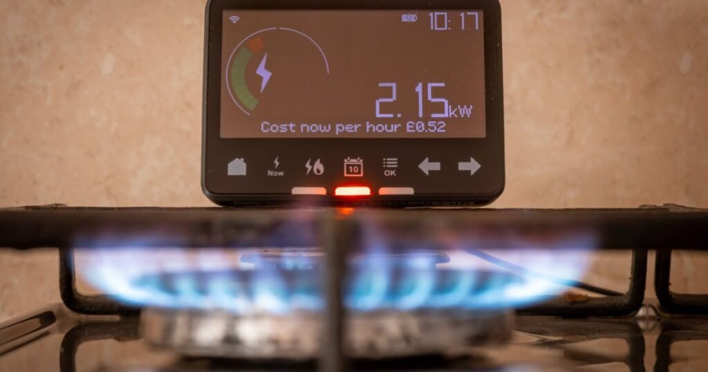 New relief scheme to help 195,000 in energy debt