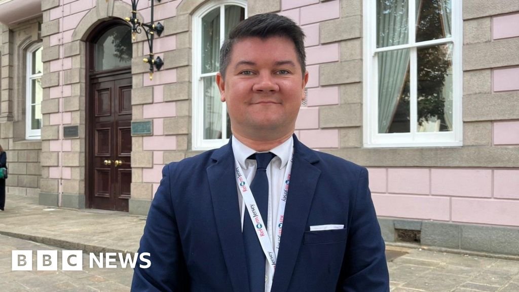 Jersey politicians agree to review property transactions