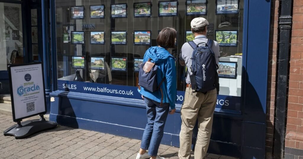 Rachel Reeves urged to cut property taxes to grow the UK’s economy | Politics | News