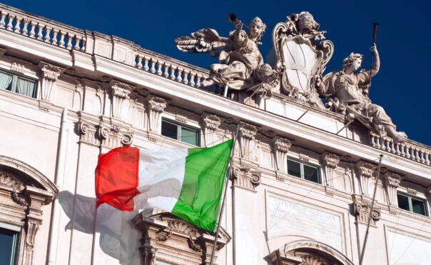 Euroclear and LCH SA expand connectivity for Italian bonds