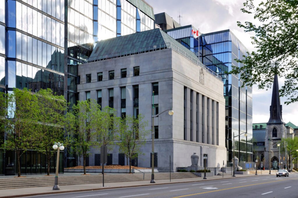 Canada’s FinTech industry enters new era as Bank of Canada taps first payment service providers