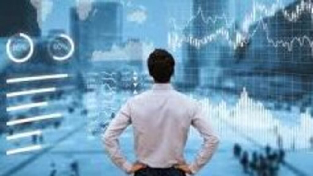 Oil Futures Gain on Technical Correction, US Inventory Decline