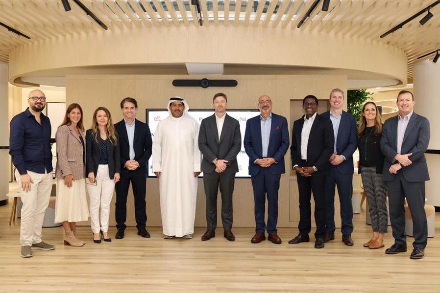 E& money will become UAE’s first PayPal-linked digital wallet with instant AED withdrawals