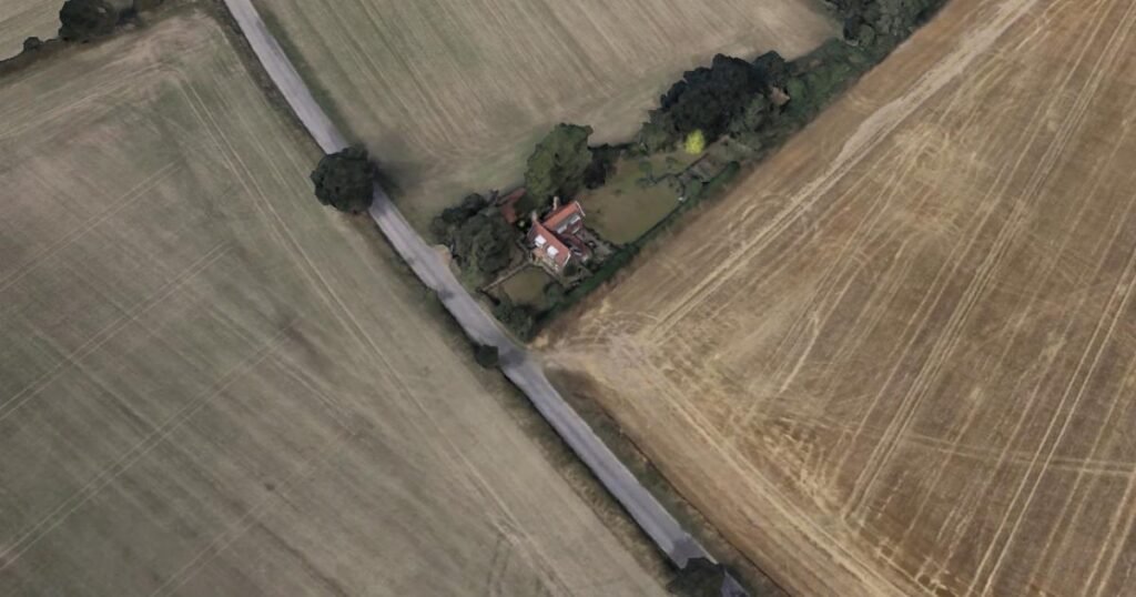 Permission to convert agricultural land near Ipswich refused