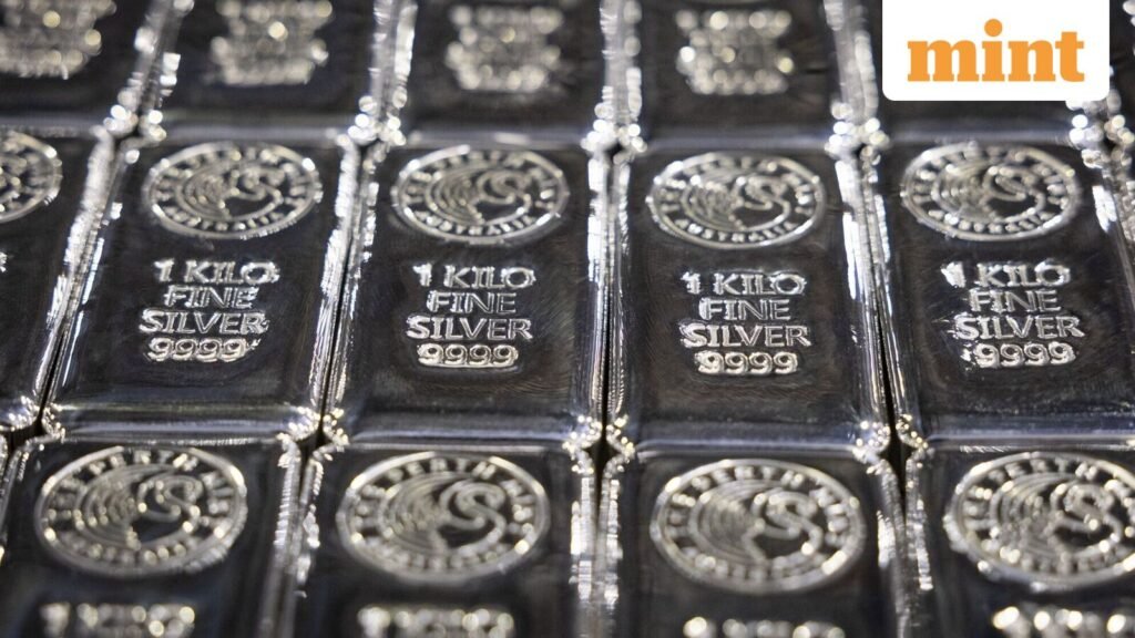 Silver Rate Today LIVE: MCX silver sees minor cuts. Can white metal extend bull run in 2026 as COMEX silver rebounds?