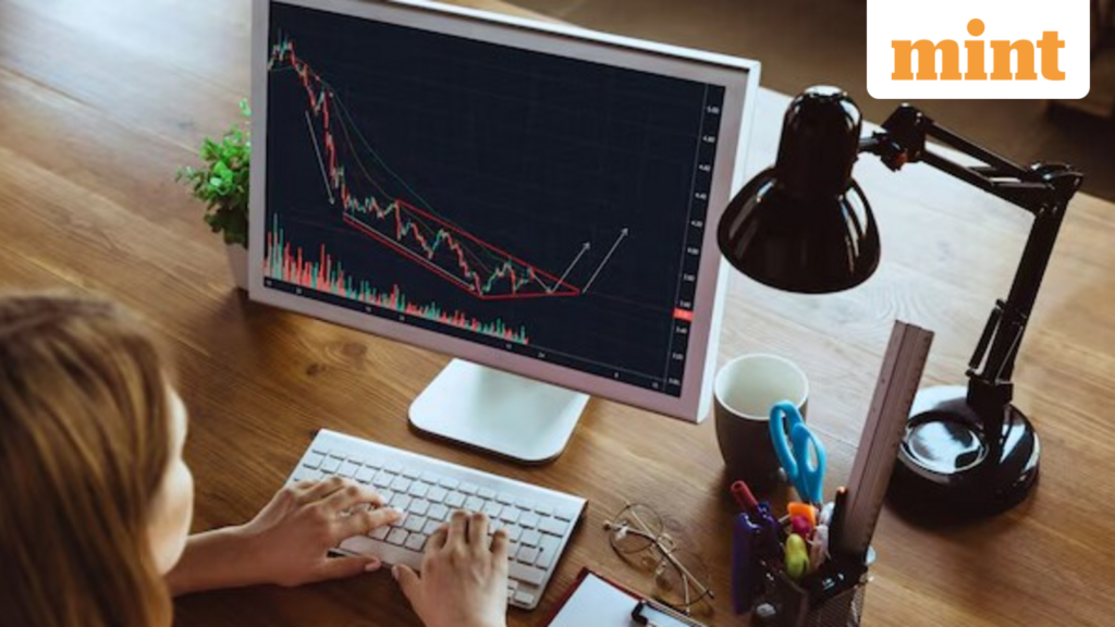 Copper Slumps From Record as Rapid Rally Fuels Profit-Taking